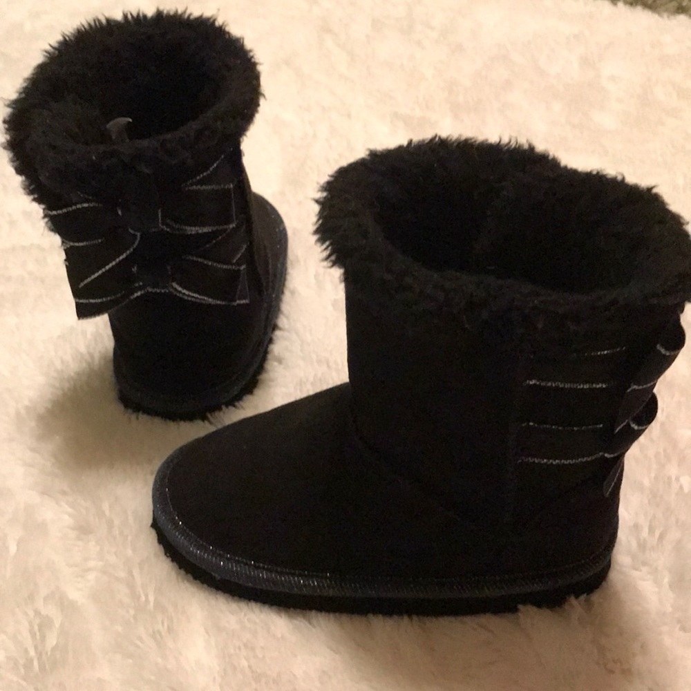Toy’s r Us suede boots